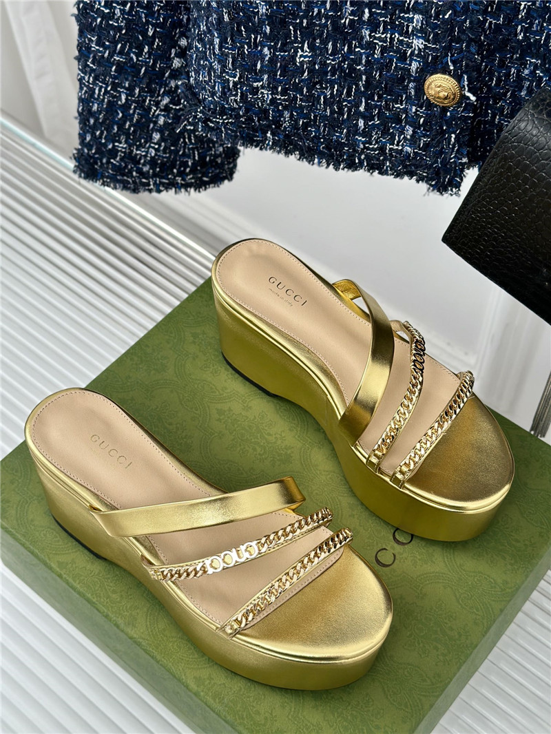 Gvc*1 signoria gold chain strappy platform slides
