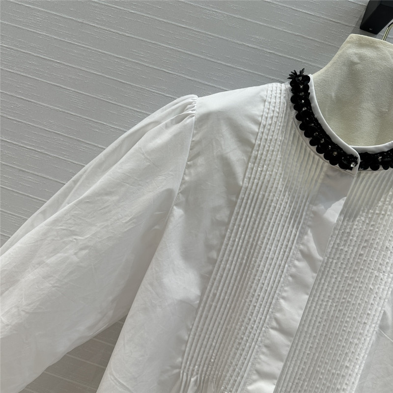 Va1e*ntin0 palace style beaded collar shirt replicas clothes