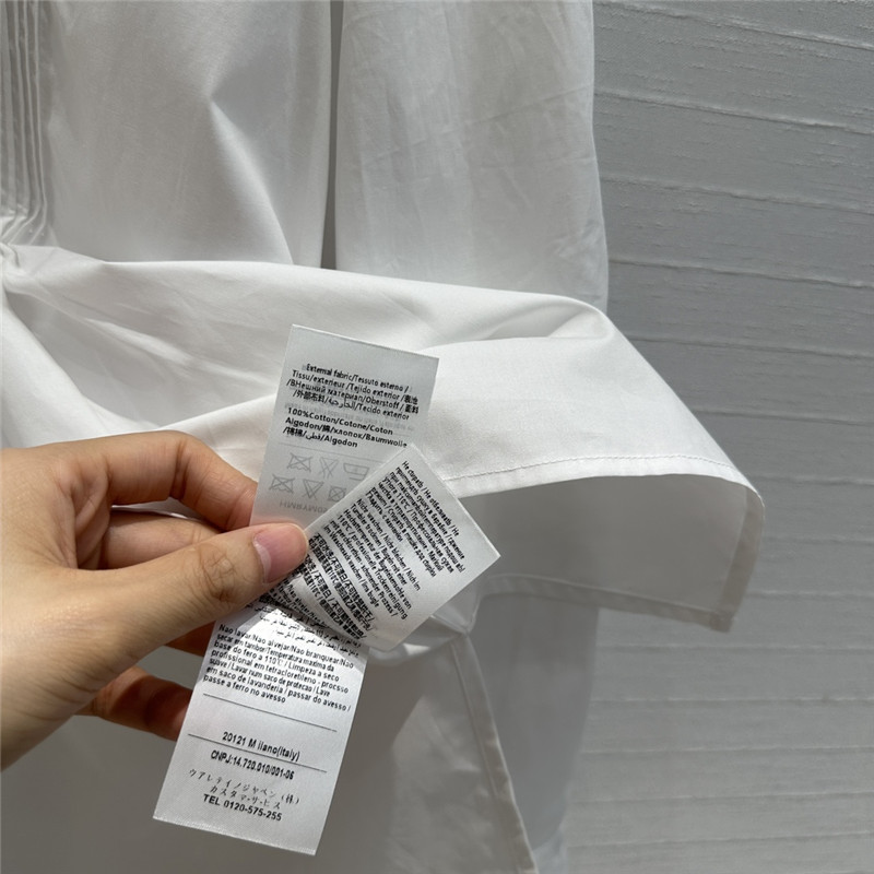 Va1e*ntin0 palace style beaded collar shirt replicas clothes