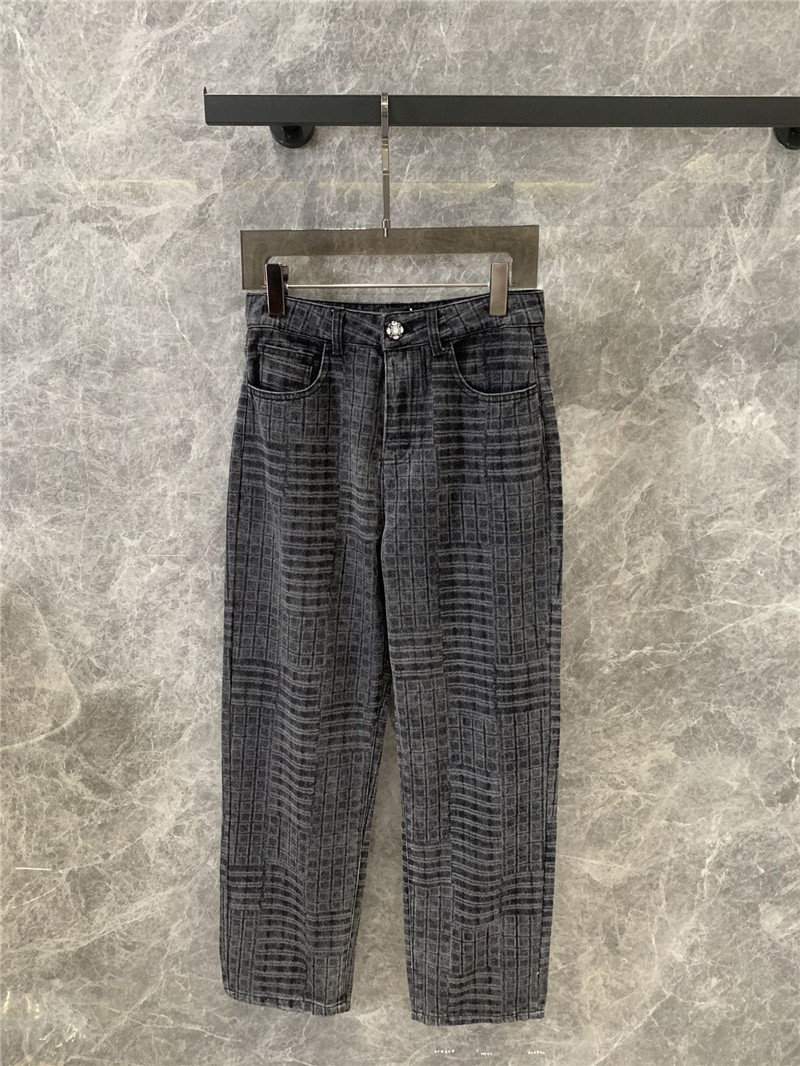 Ch**el black and grey check denim jeans replica clothes