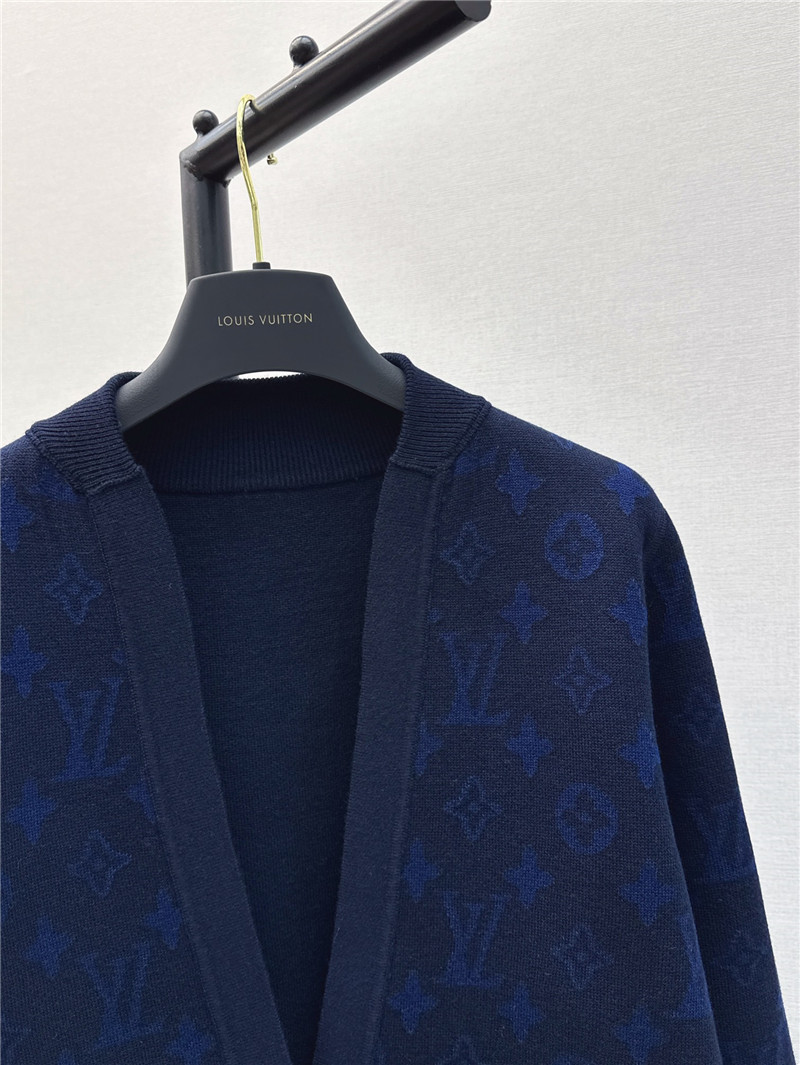l0vis Vvtt0n lv double-sided v-neck knitted cardigan replica clothes