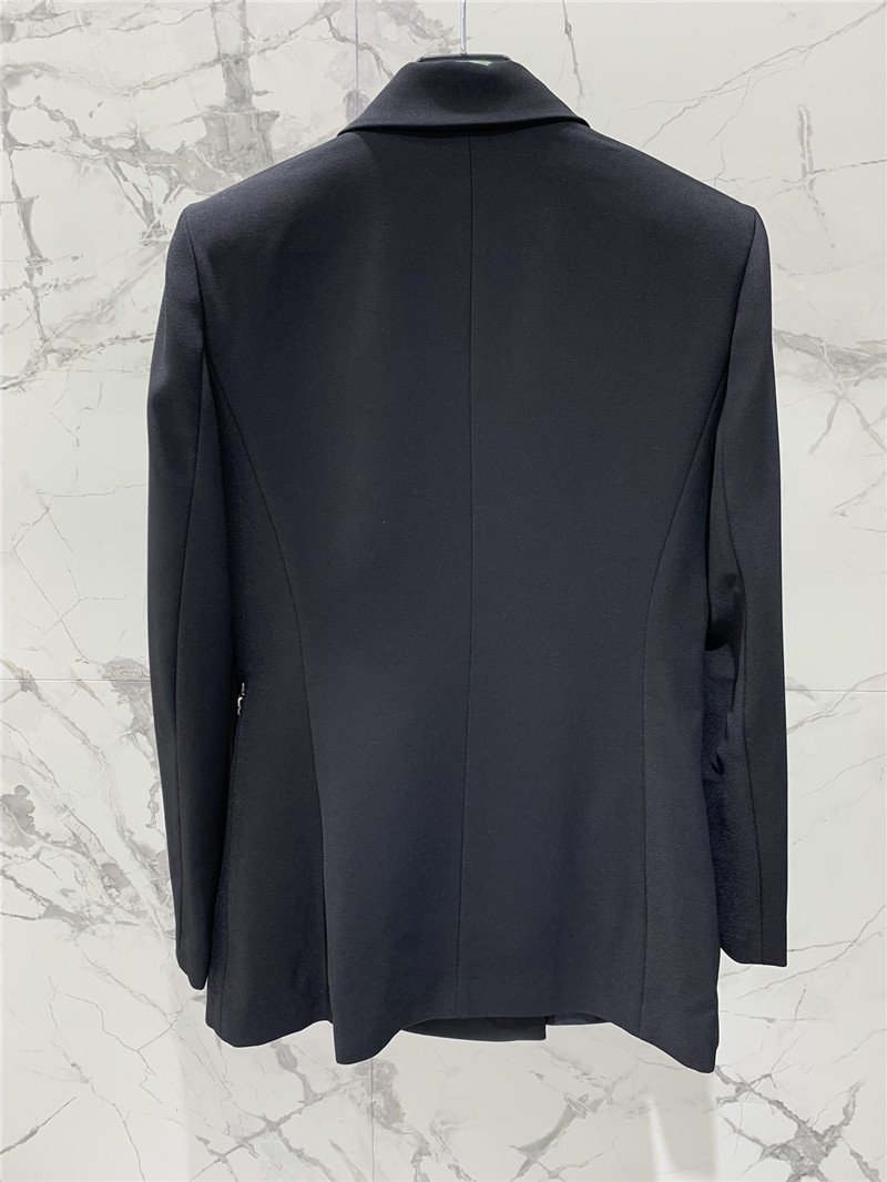 Y51 wool chain suit replica clothing sites