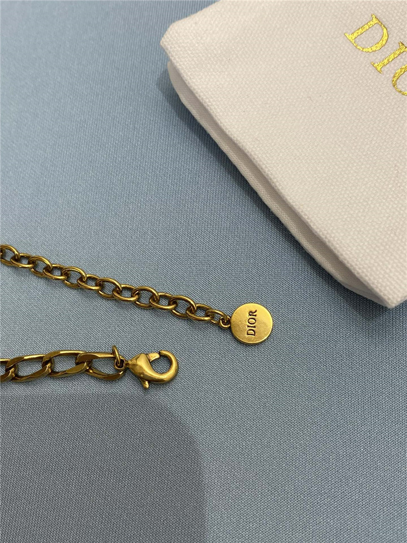 D10r vintage multi-element necklace