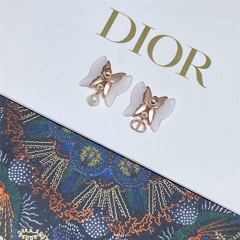 D10r new butterfly earrings