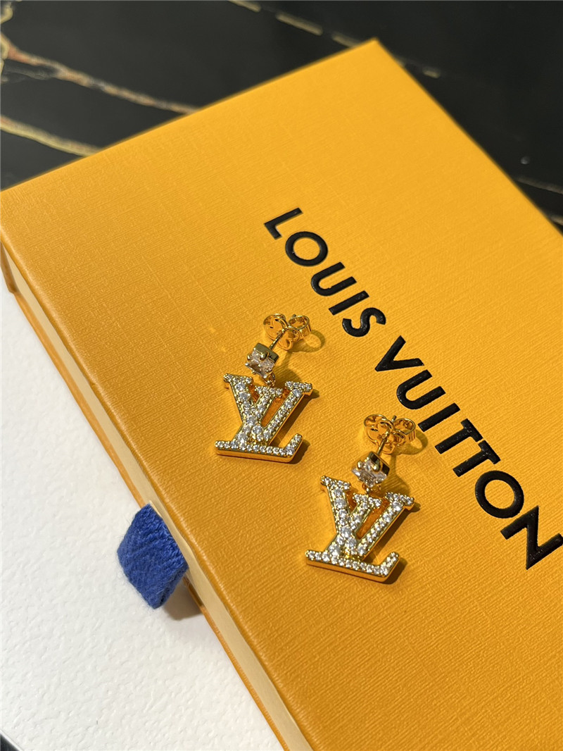 l0vis Vvtt0n lv new earrings