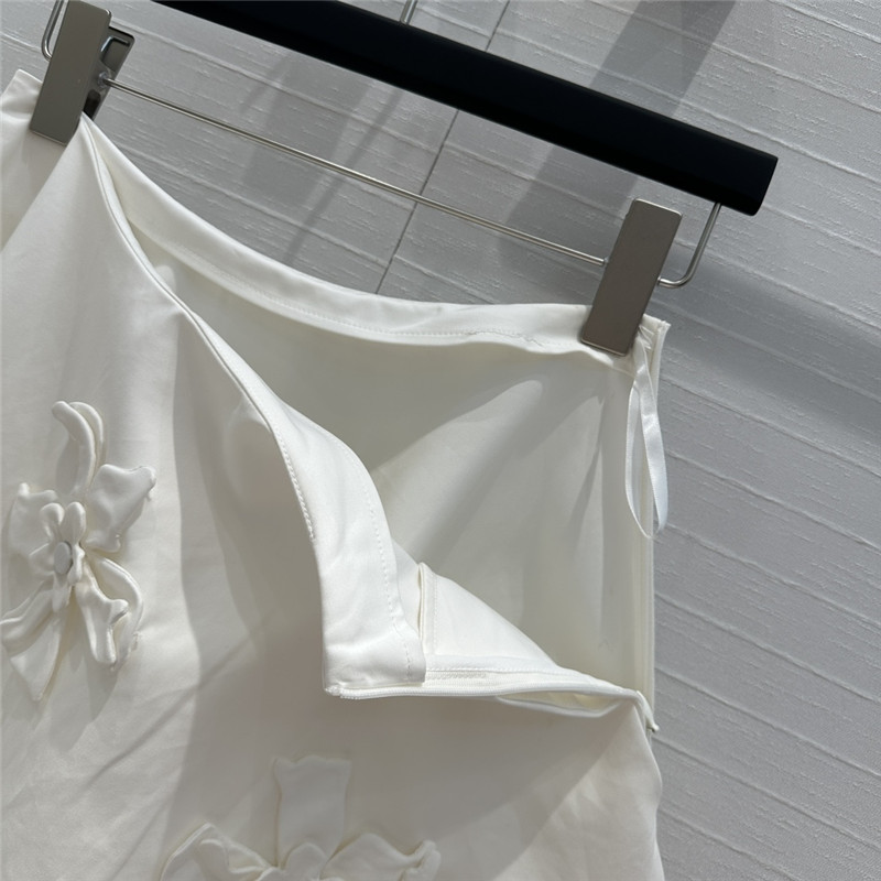 Va1e*ntin0 hibiscus series skirt replicas clothes