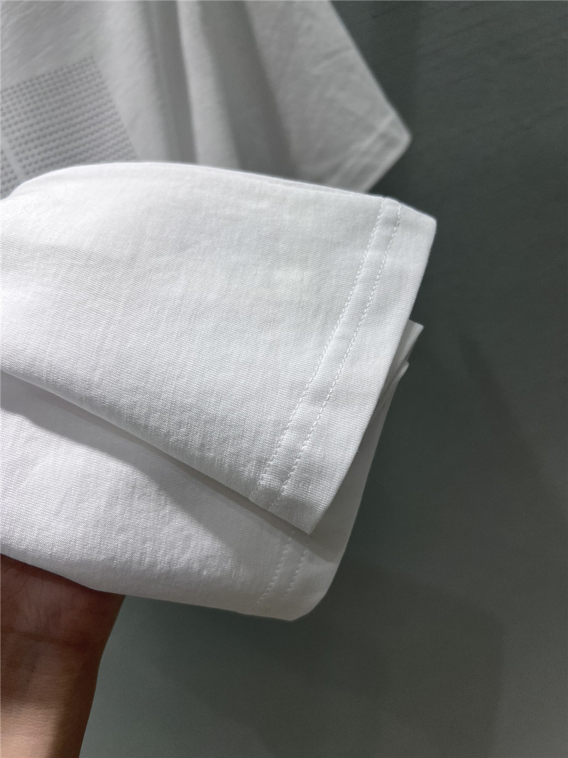 F**di gradient letter print short-sleeved t-shirt replica clothing