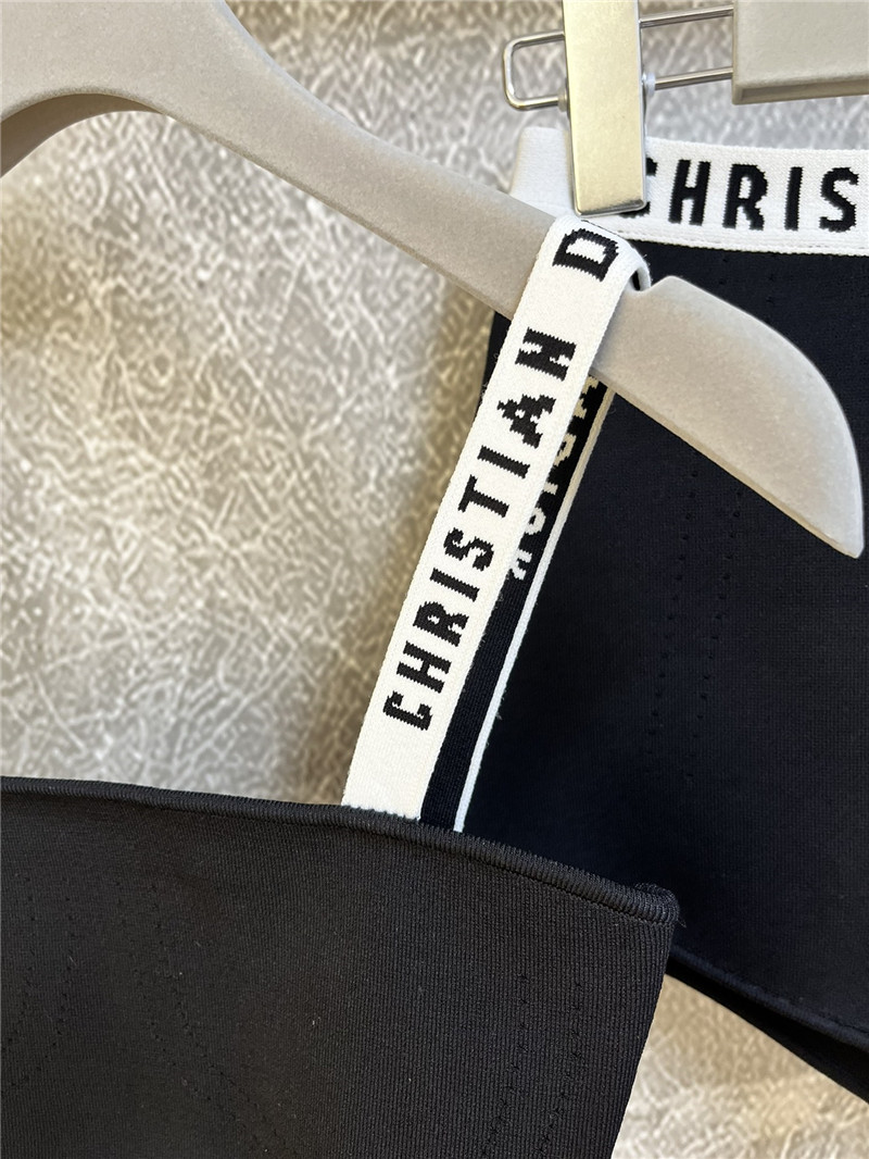 D10r solid color base inner suit replica designer clothes