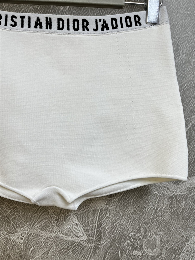 D10r solid color base inner suit replica designer clothes