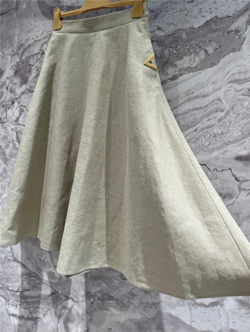 Va1e*ntin0 linen skirt replica d&g clothing