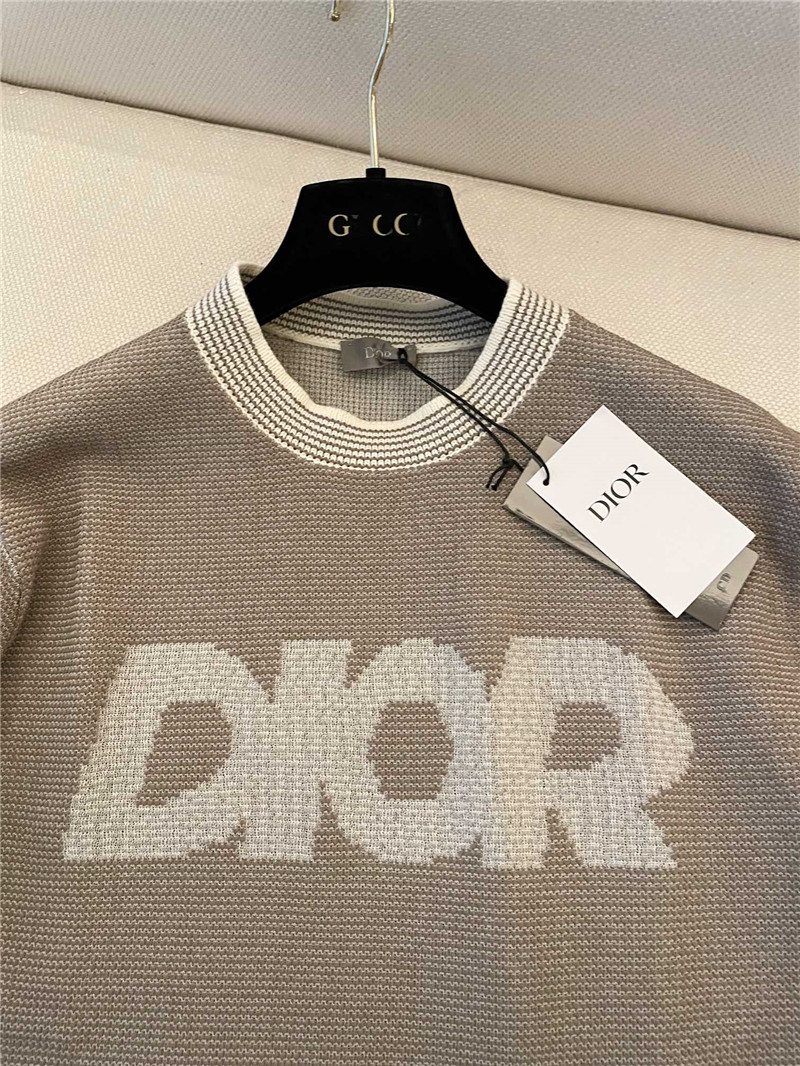 D10r resort style series knitted short-sleeved replica clothes