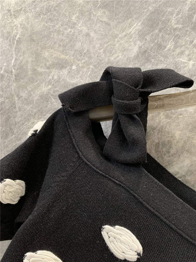 Ch**el off-the-shoulder strappy knit top replica clothes