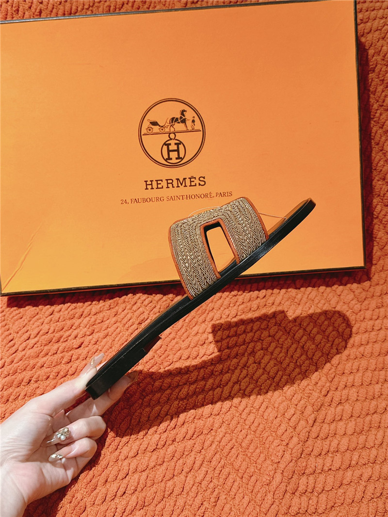 H**me5 oran sandal in turin red suede goatskin and dabka