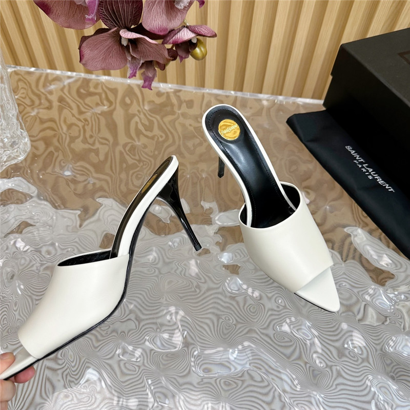 Sa1nt Lau*nt goldie mules in ivory glazed leather