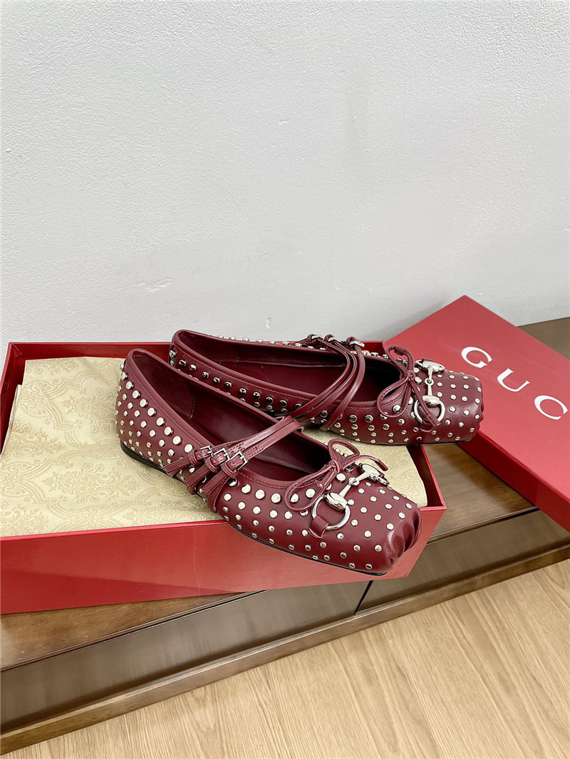 Gvc*1  burgundy horsebit ballet flats