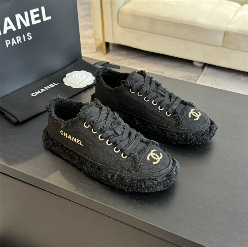 Ch**el lace-up canvas sneakers in black
