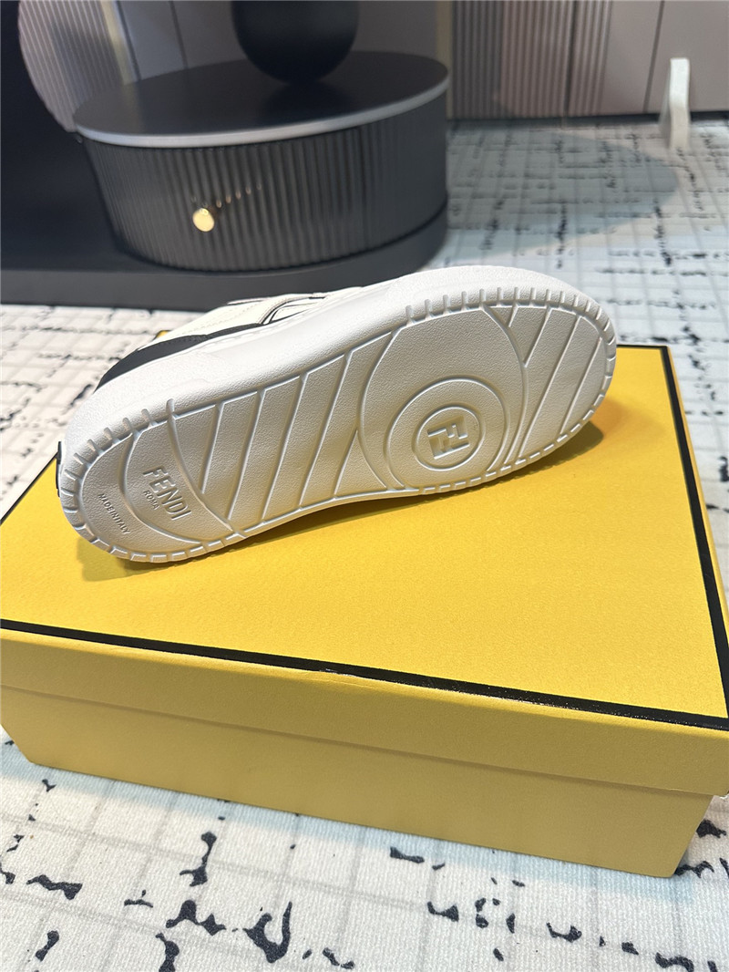 F**di match leather lace-up low top sneakers