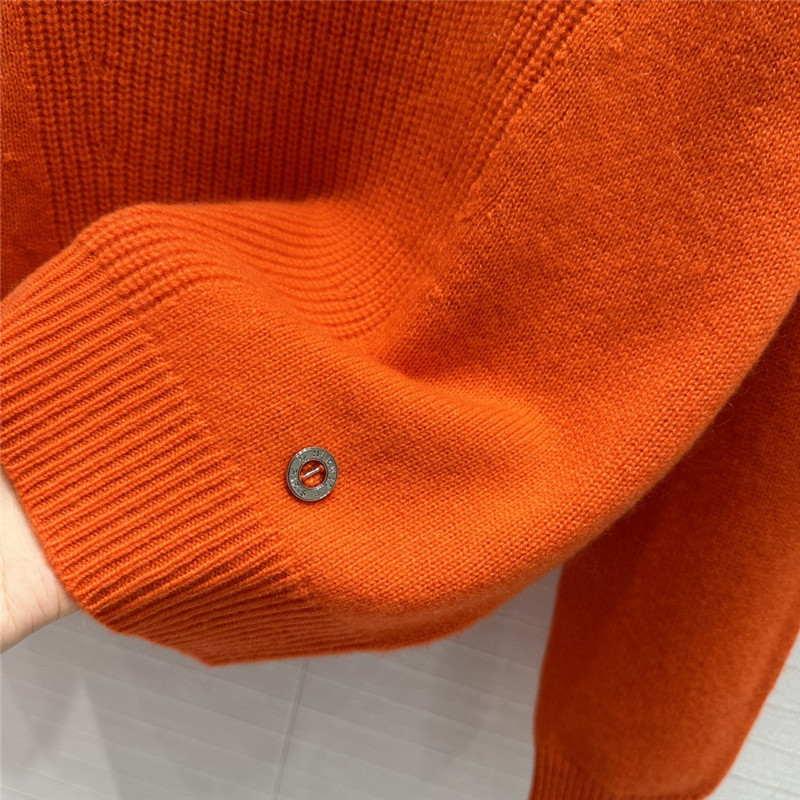 H**me5 round neck cashmere long-sleeved pullover replicas clothes