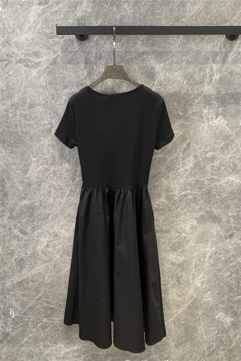 M1um1u pleated design dress long skirt cheap replica designer clothes