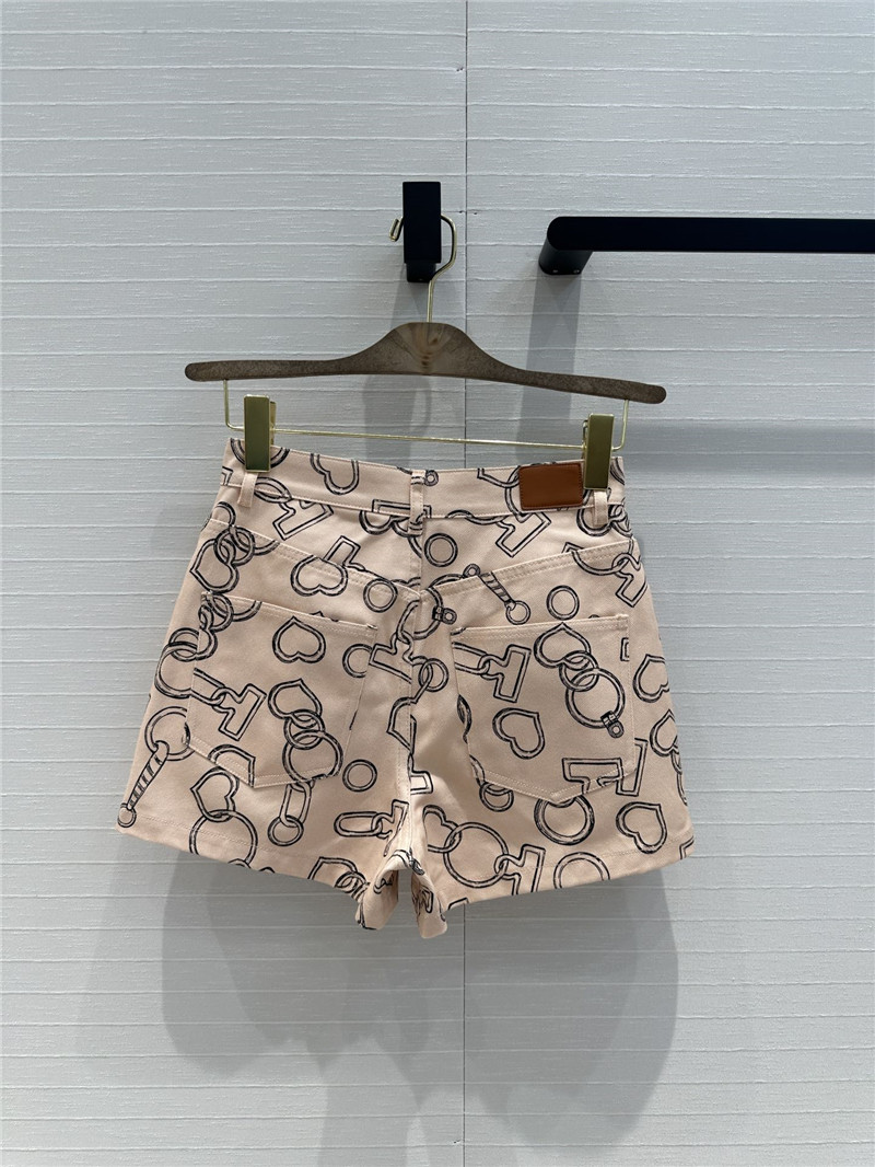 H**me5 heart chain denim shorts replicas clothes