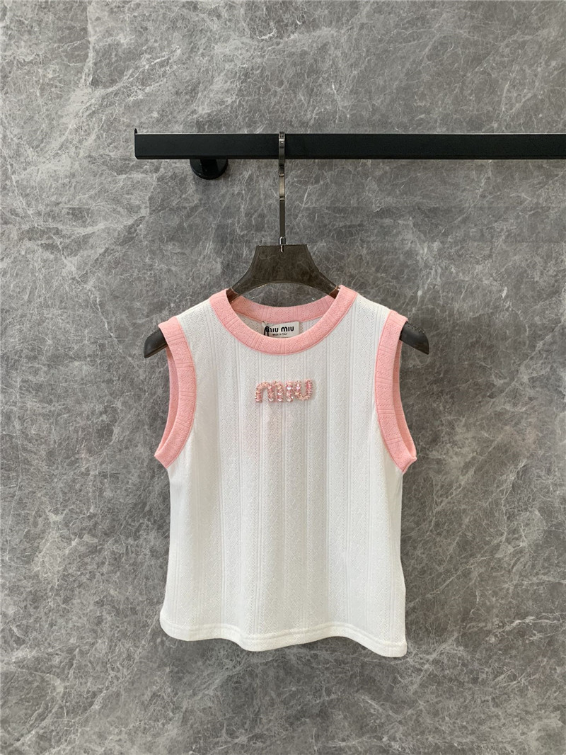 M1um1u contrasting letter sleeveless vest replica clothing sites