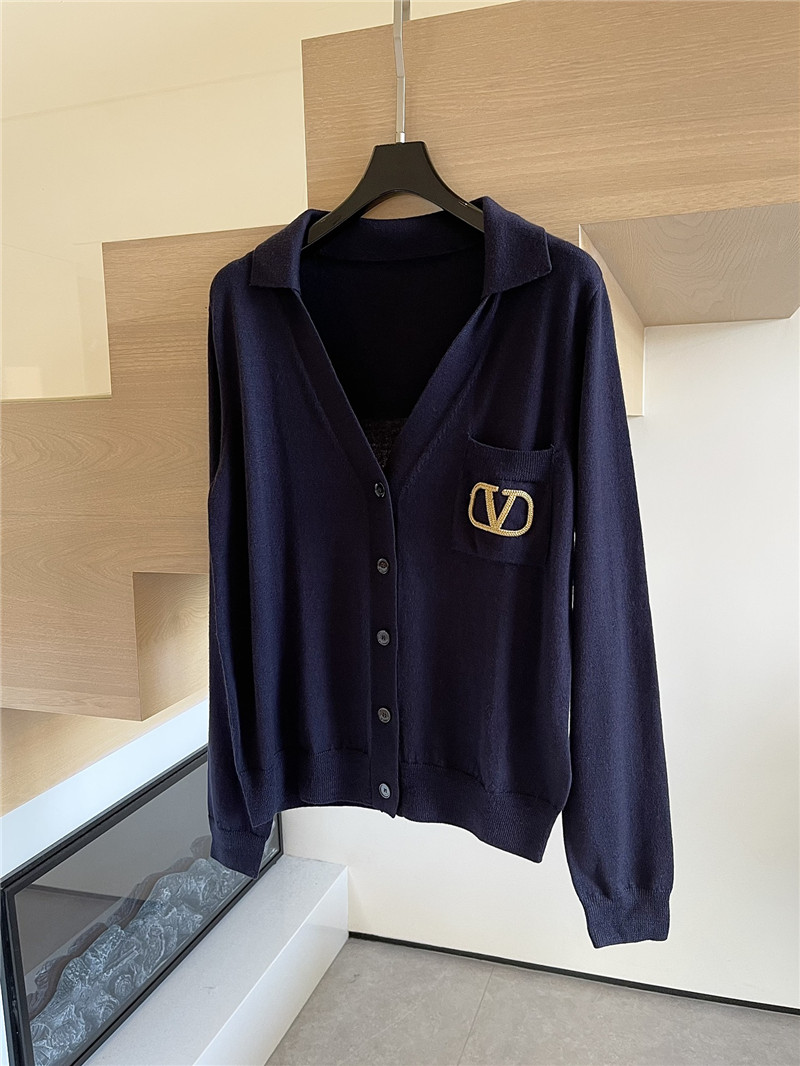 Va1e*ntin0 v neck knitted cardigan cheap replica designer clothes