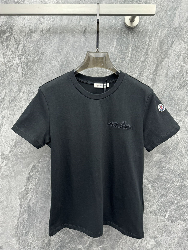Moncler crew neck short sleeve t-shirt replica d&g clothing