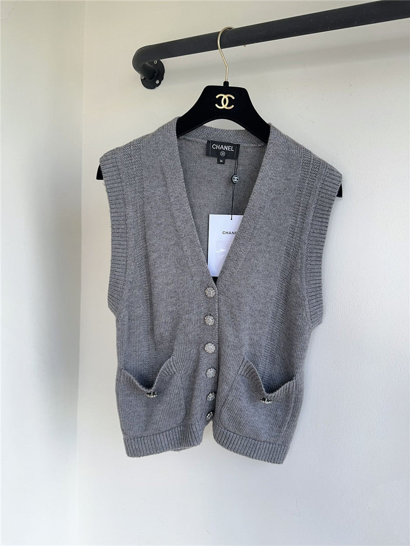 Ch**el double pocket vest replicas clothes