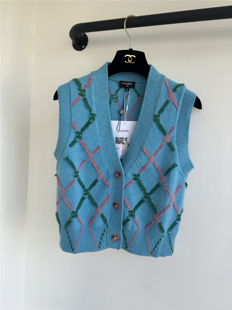 Ch**el contrast plaid knitted vest replica clothing sites