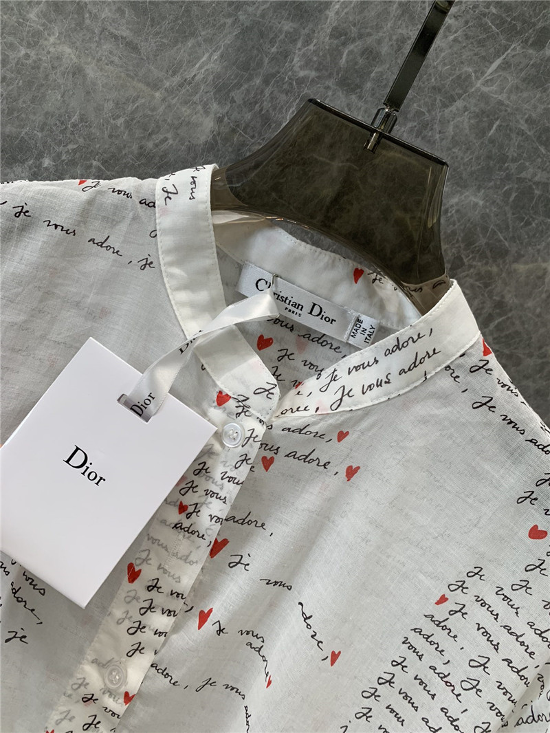 D10r fashion brand replica clothes