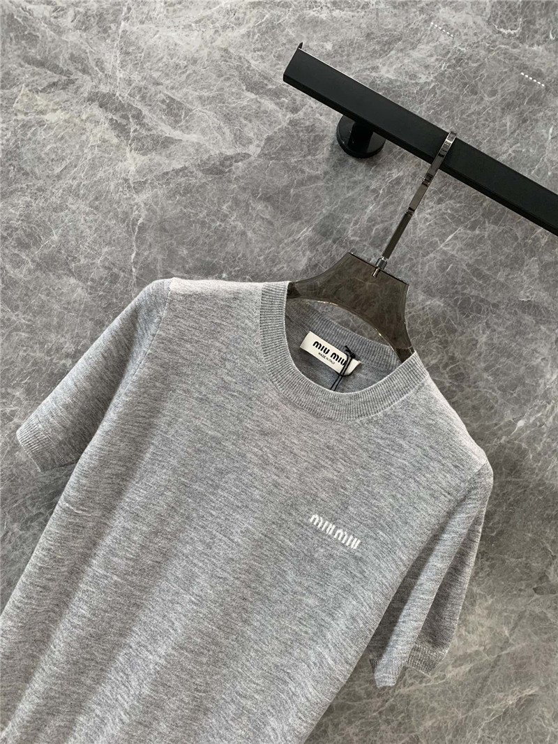 M1um1u grey short-sleeved sweater replica d&g clothing