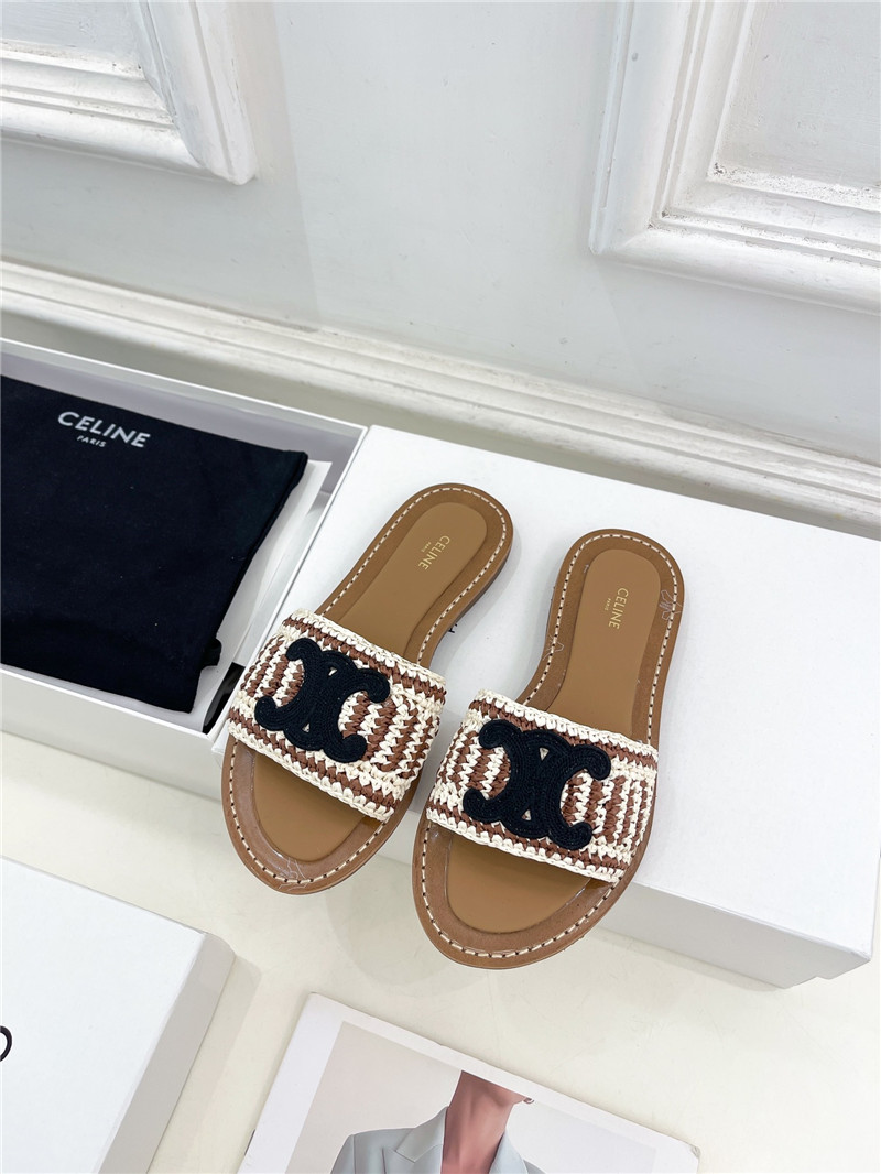 Ce1i*e lympia mule in beige and black raffia