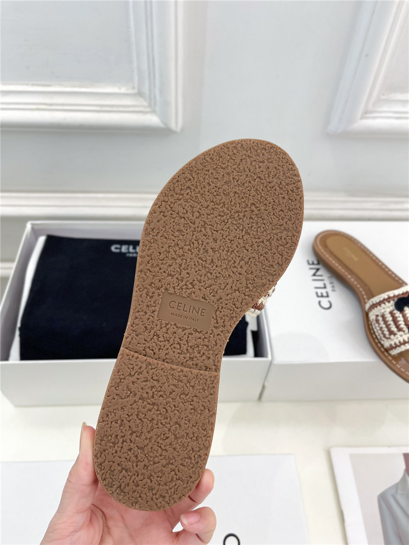 Ce1i*e lympia mule in beige and black raffia