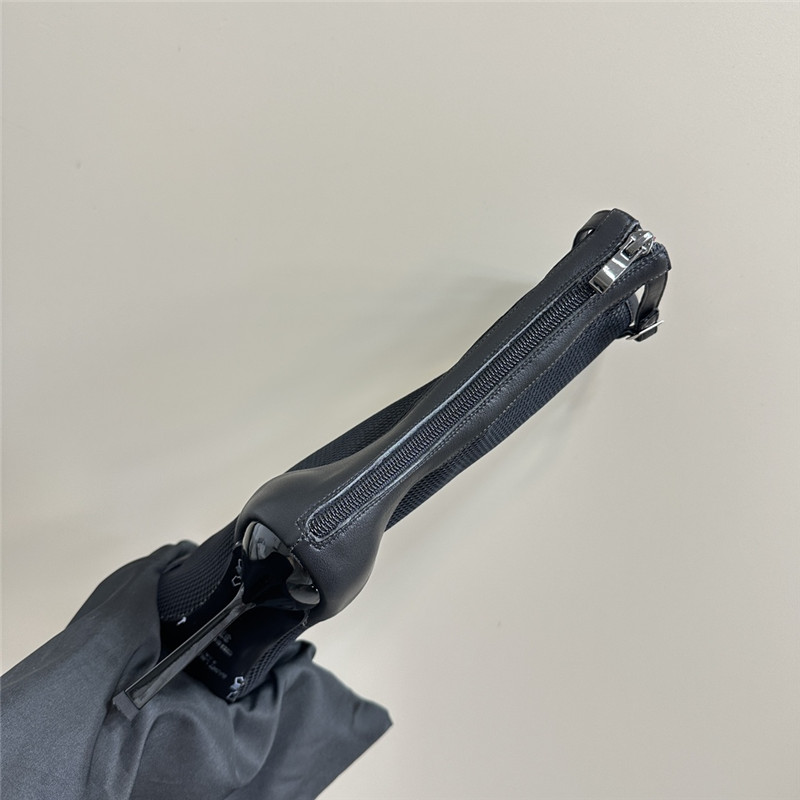 Sa1nt Lau*nt oxalis boots in mesh