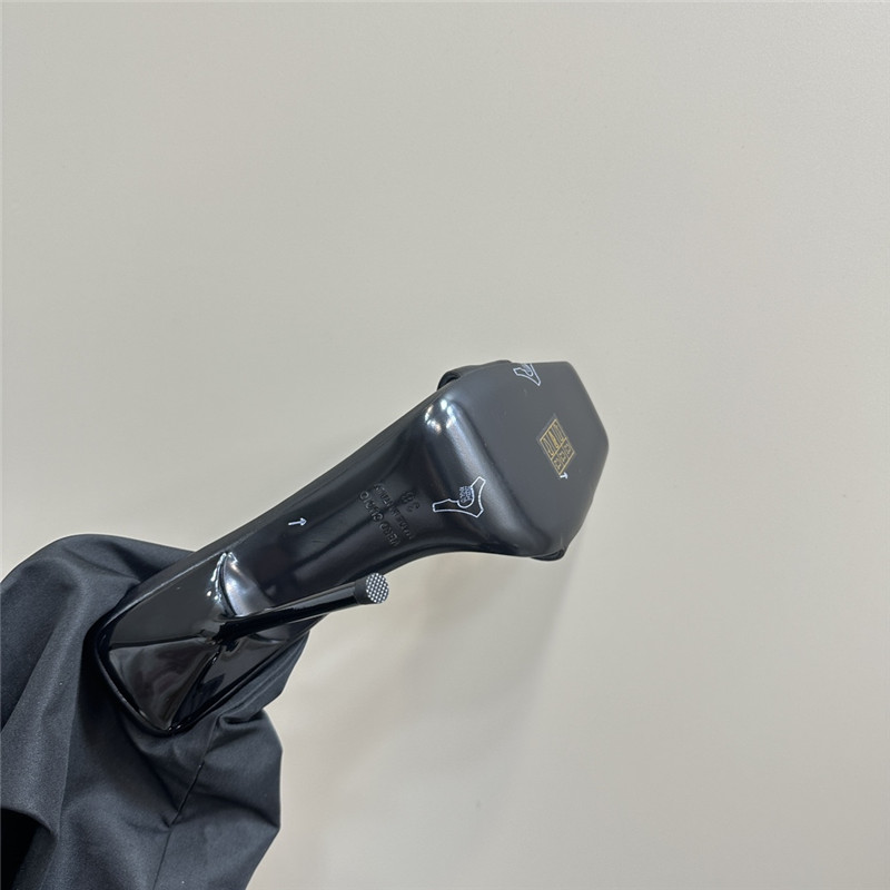 Sa1nt Lau*nt square toe babylon mules in black calfskin