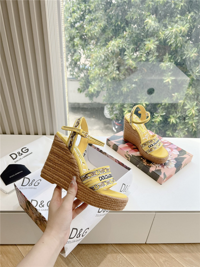Dolce & Gabbana Wedge Sandals with Majolica Embroidery
