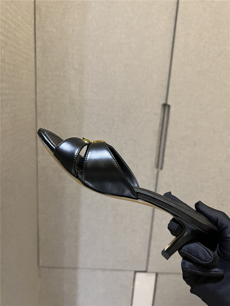 F**di ffold black leather medium-heeled sandals