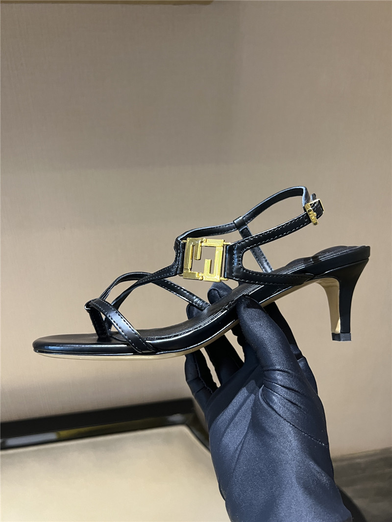 F**di ffold black leather square toe cross strap sandals