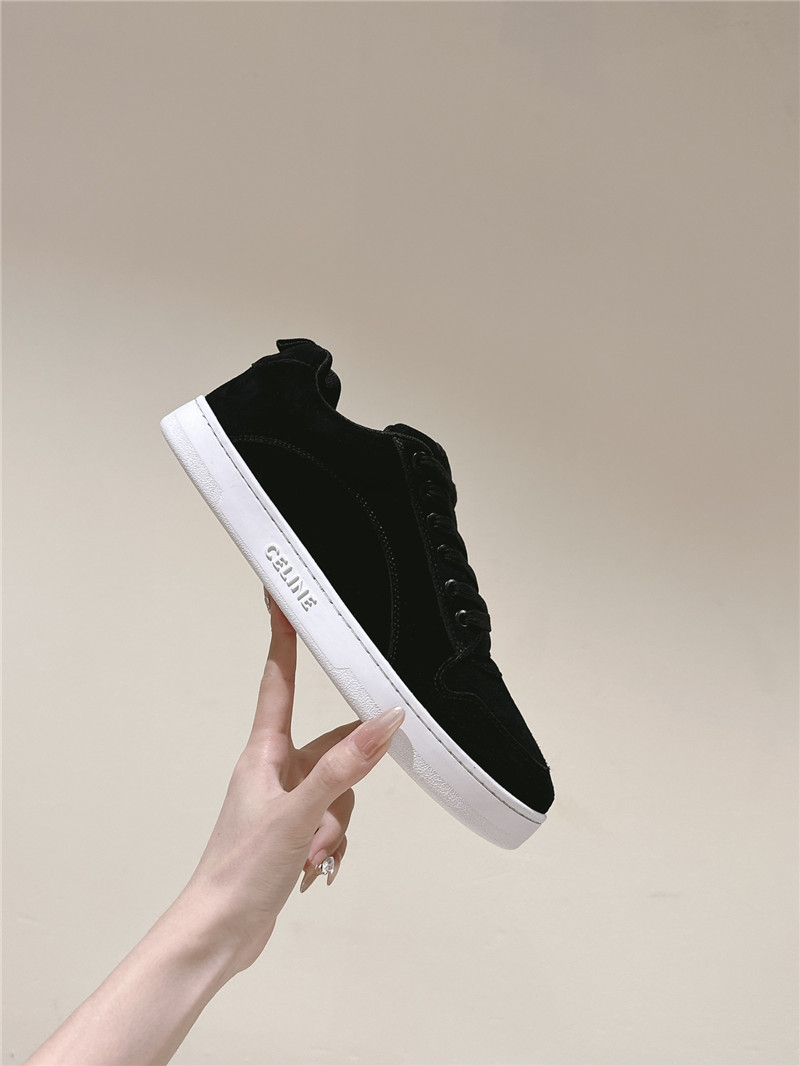 Ce1i*e huntington black low lace-up sneakers