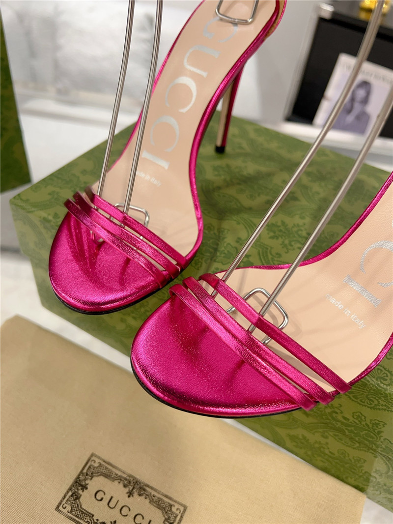 Gvc*1 gg metallic fuchsia strappy heel sandals