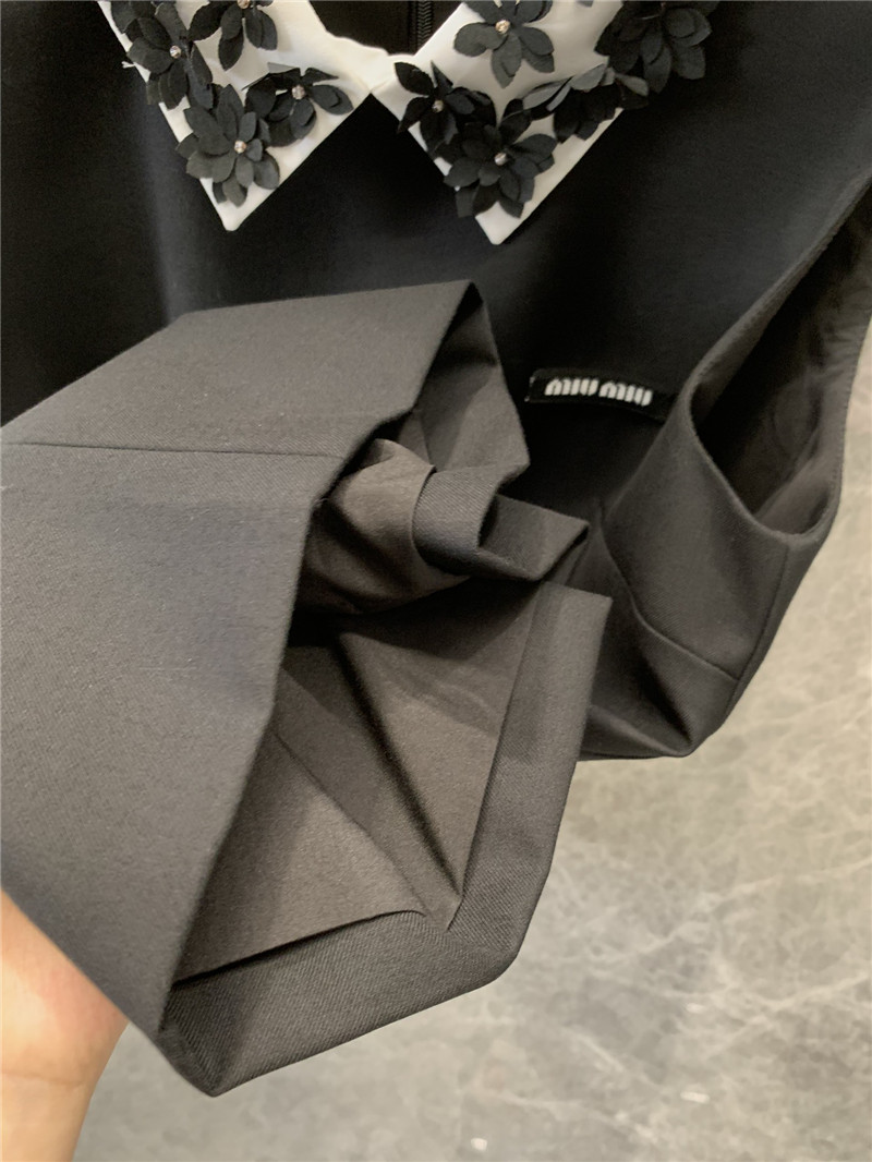 M1um1u petal beaded collar vest dress replica clothing sites