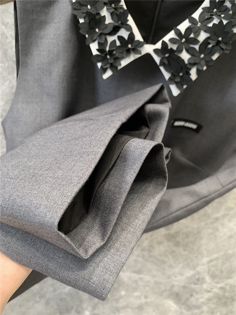 M1um1u petal beaded collar vest dress replica clothing sites