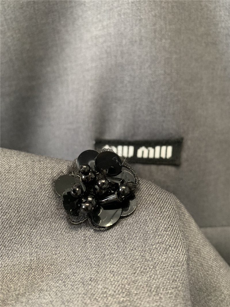 M1um1u vest dress cheap replica designer clothes