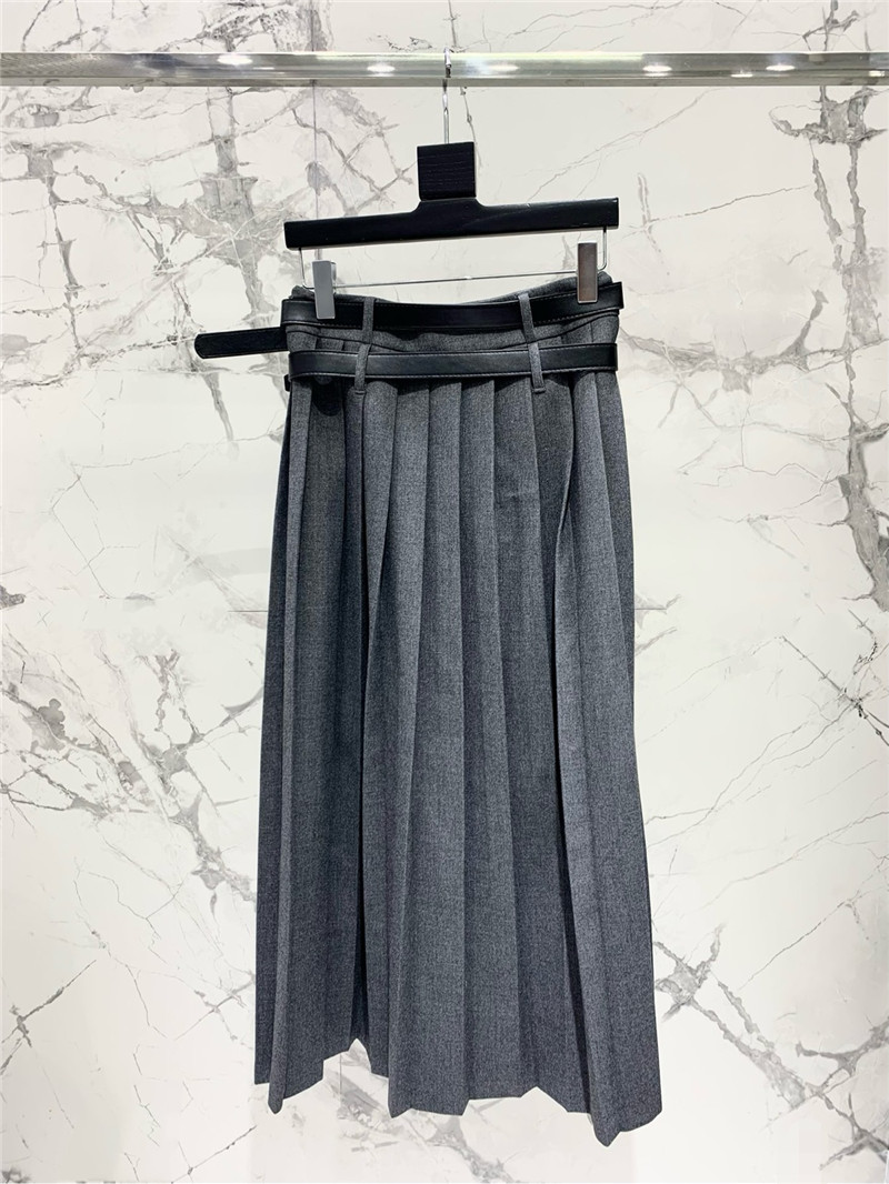 Y51 new long pleated skirt replica clothing sites