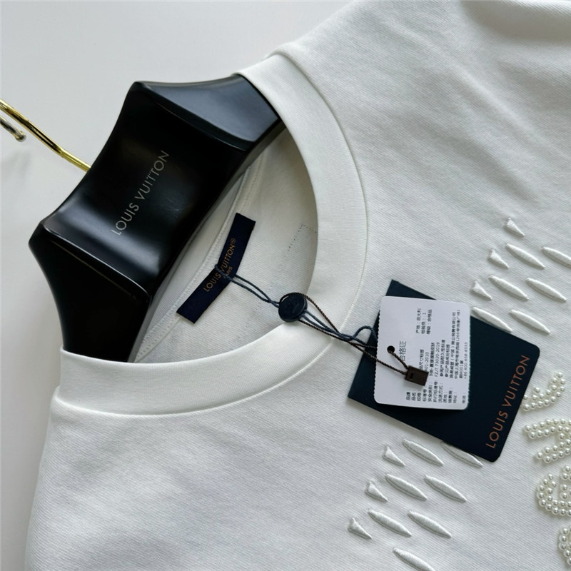 l0vis Vvtt0n lv round neck short sleeve replica clothes