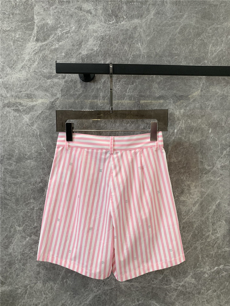 ch**el double c hot D1am0nd striped shorts replicas clothes