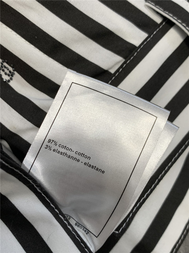 ch**el double c hot D1am0nd striped shorts replicas clothes