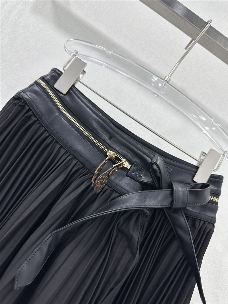 l0vis Vvtt0n lv patchwork leather long skirt replica clothing sites