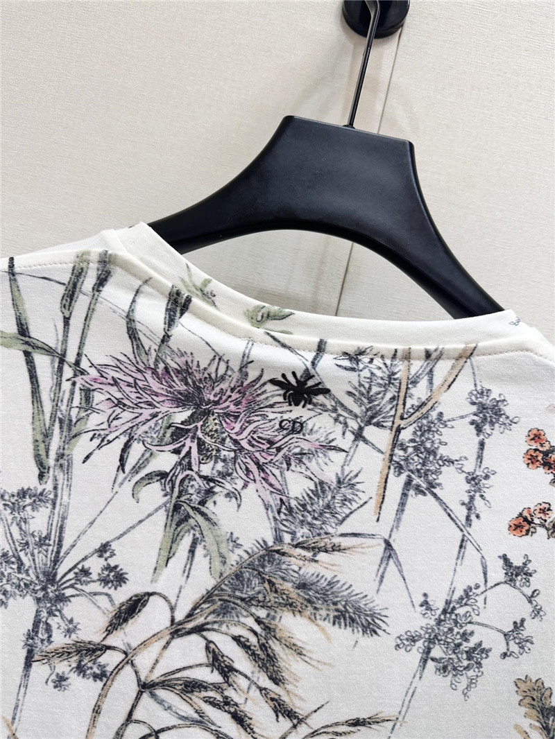 D10r floral print slim fit short-sleeved t-shirt