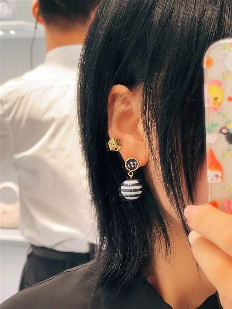 M1um1u enamel letter earrings